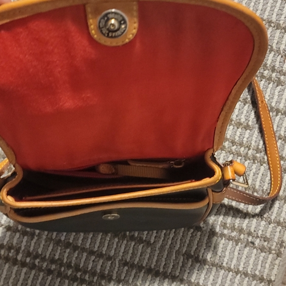 Dooney & Burke garunteed authentic - Picture 3 of 3